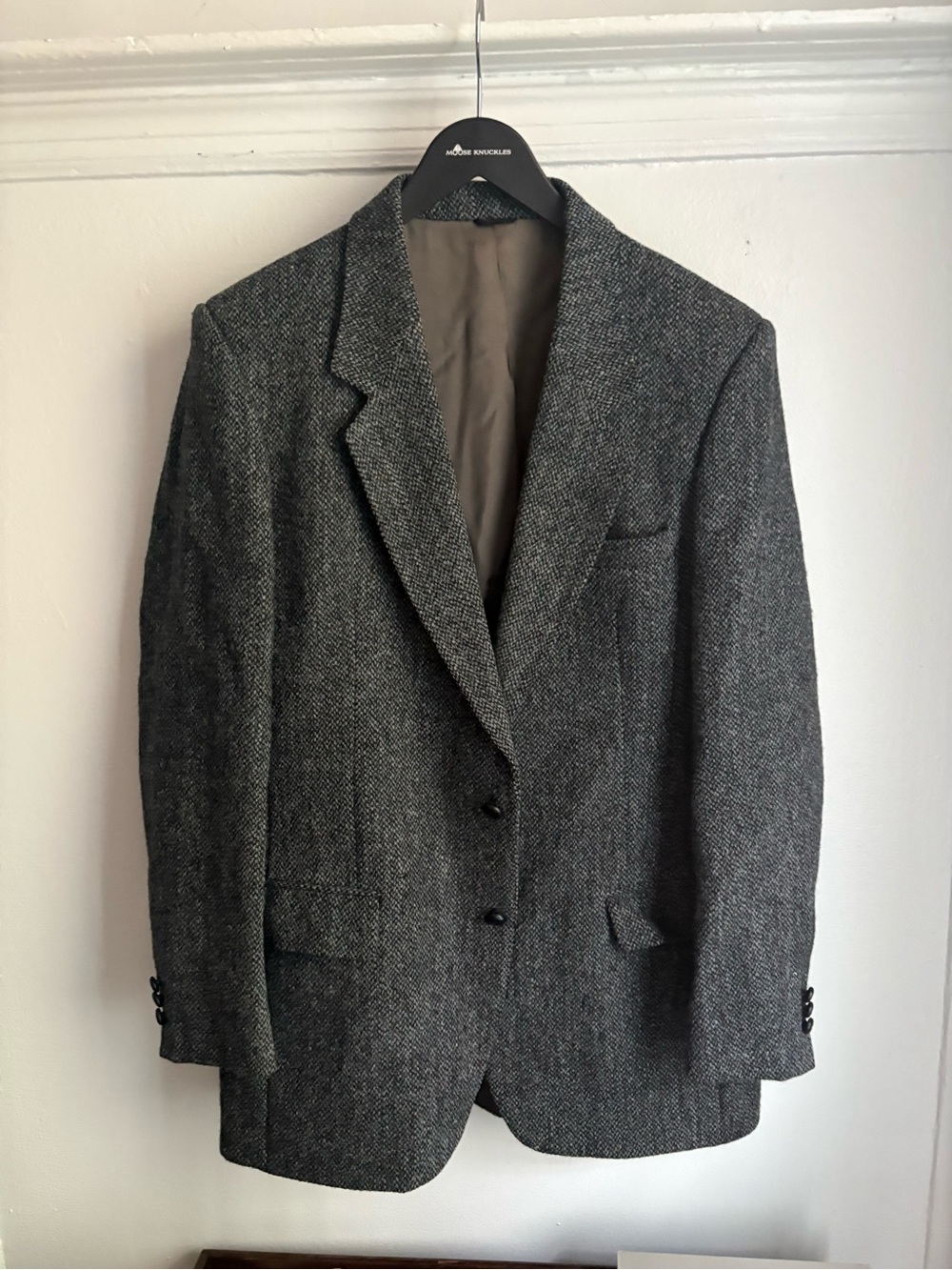 Men's Gray Herringbone Wool-Blend Blazer - Tailored Notch Lapel
